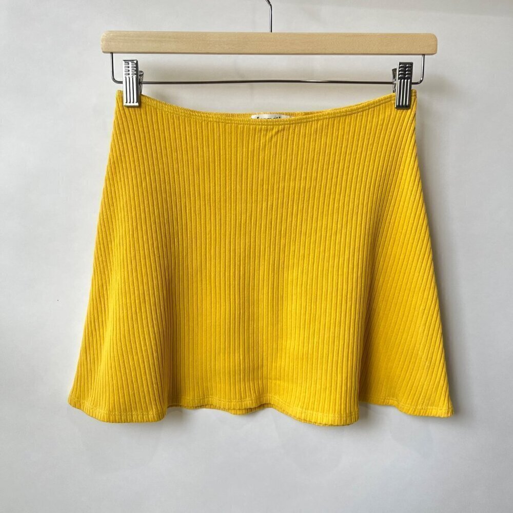 Reformation yellow Ribbed knit Aline mini skirt , Size S - Picture 3 of 7